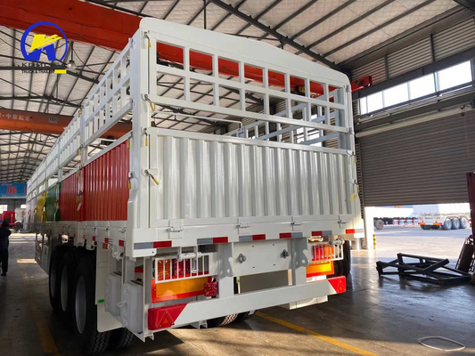 Flatbed Heavy Duty 3 axles Fence Cargo Semi-trailer met een stuk 1m * 0.5m * 0.5m gereedschapskist