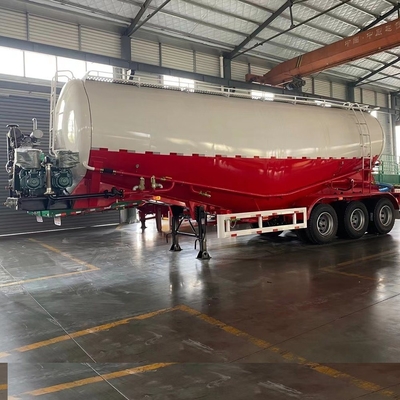 Transport van bulkpoeder met een aanhangwagen van een vrachtwagen van Sinotruk Cement Bulk en een motor van Weichai 4102