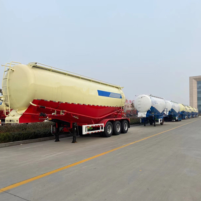 Semi-trailer voor het lossen van drukvaten voor bulkpoeder Twee stukken brandblussers van 4 kg