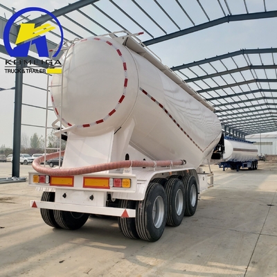 Boxtractor-half-aanhanger met technische onderdelen en standaard veiligheidsbeveiliging