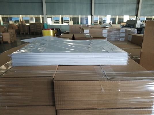 210x297x0.3 Inkjetprinting PVC-plaat voor plastic kaarten Technische reserveonderdelen