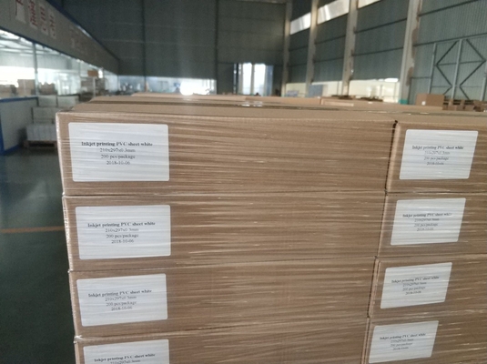 210x297x0.3 Inkjetprinting PVC-plaat voor plastic kaarten Technische reserveonderdelen