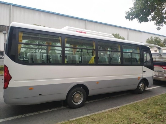 Luxe bus met 30-50 zitplaatsen en gebruikte Qijiang versnellingsbak 8500*2500*3400mm