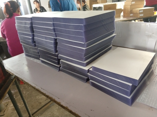 PVC-plaat en beklede filmoverlay Het essentiële onderdeel voor succesvol inkjetprinten