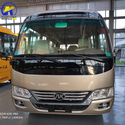 A/C 22000 kcal/h en dieselbrandstof 31-50 zitplaatsen Luxe bus met design