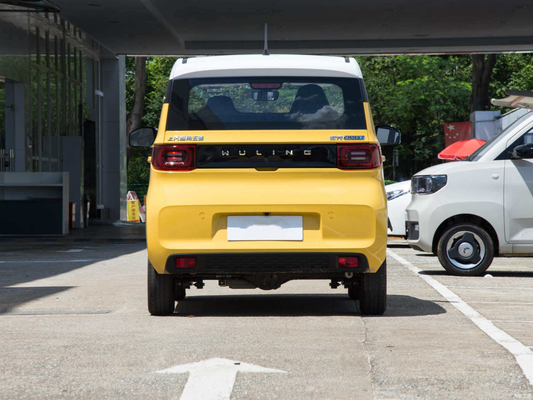 20kw Wuling Hongguang Mini Vier zitplaatsen elektrische auto Modieus Chinees elektrisch voertuig